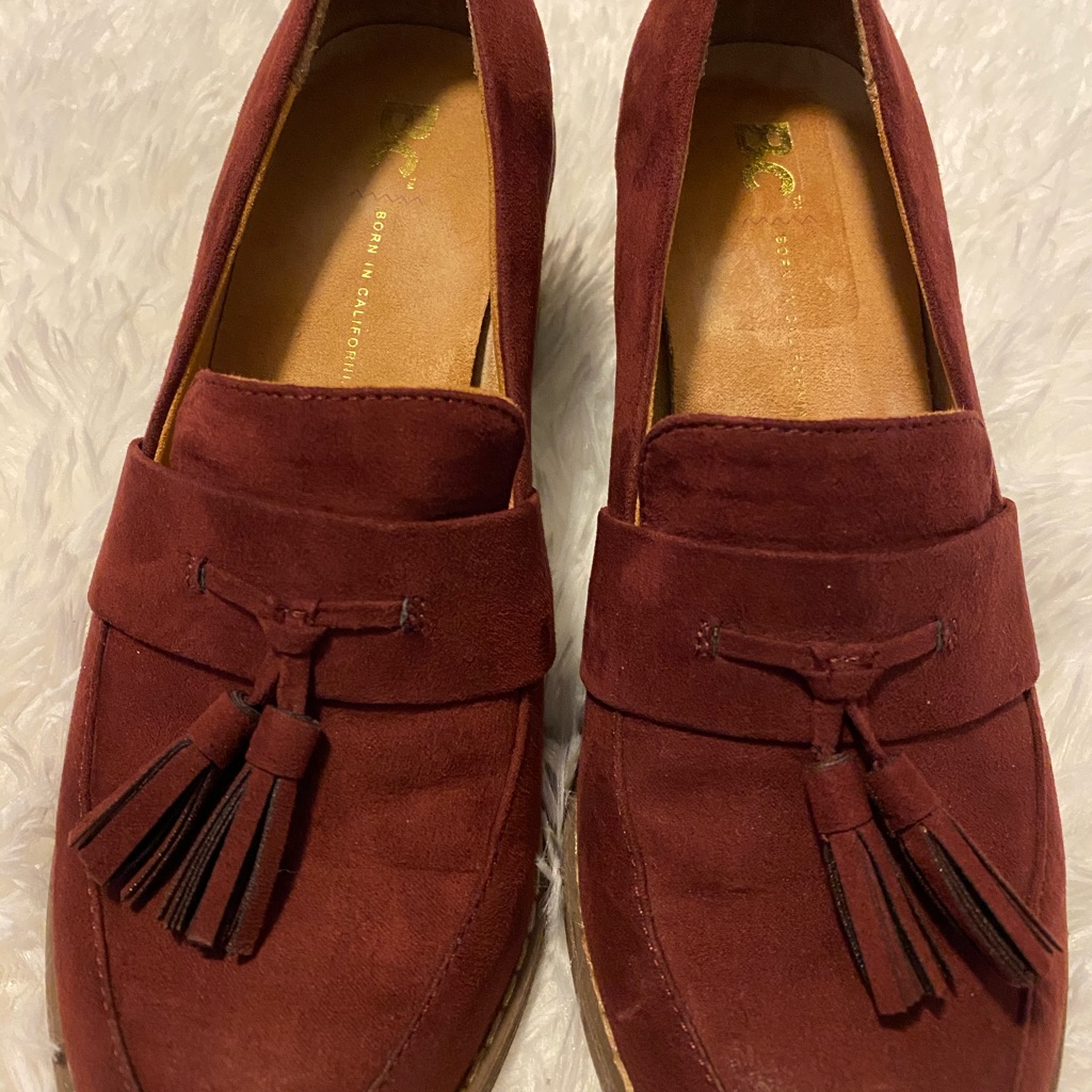Brand New Loafers By Bc  Born In California  Box 61